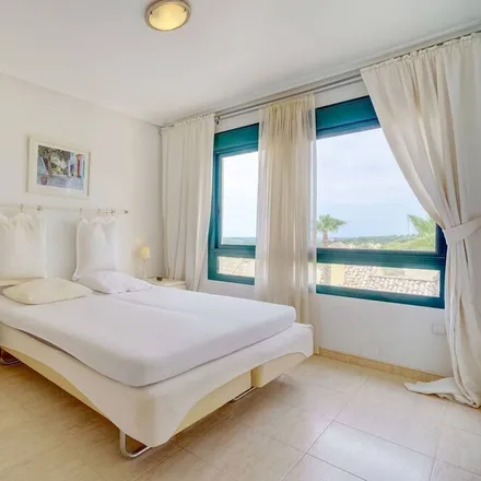 Rent this 2 bed apartment on Calas de Campoamor en Aguamarina in calle del Mar, 8