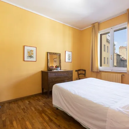 Image 4 - Via Por Santa Maria 6 R, 50125 Florence FI, Italy - Apartment for rent