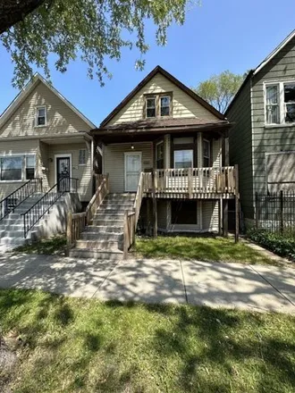 Buy this 5 bed house on 8203 South South Shore Drive in Chicago, IL 60649