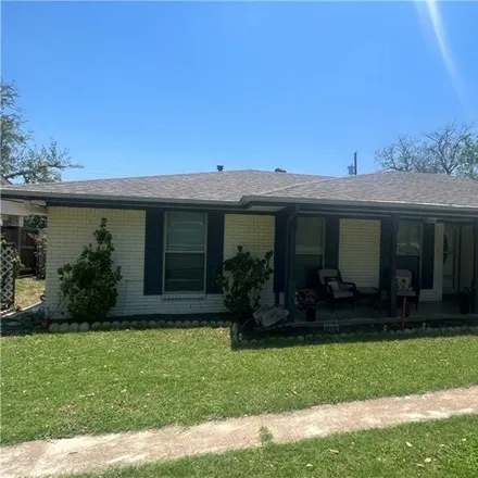 Buy this 4 bed house on 2217 Scott Blvd in Temple, Texas