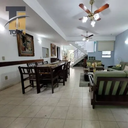 Buy this 4 bed house on Rua Expedicionário Oswaldo José de Oliveira in Largo da Batalha, Niterói - RJ