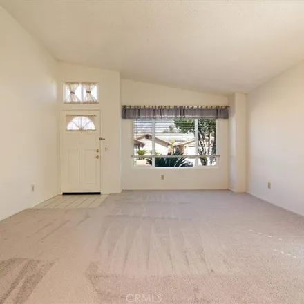 Image 2 - 902 Mesa View Street, Upland, CA 91784, USA - House for sale