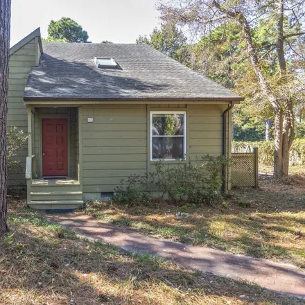 Buy this 3 bed house on 633 Hidden Valley Road in Greenbriar, New Hanover County