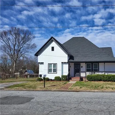 Image 1 - 114 Stone Street, Thomasville, NC 27360, USA - House for sale