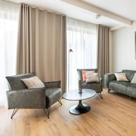 Rent this 5 bed apartment on Zimmerstraße 14 in 14471 Potsdam, Germany