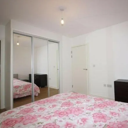 Image 4 - Kingfisher Heights, North Periphery, London, E16 2HP, United Kingdom - Room for rent