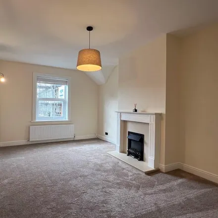 Rent this 2 bed apartment on Evry Road in London, DA14 5FD