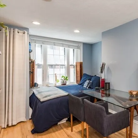 Rent this studio apartment on 59 Pinckney Street in Boston, MA 02114