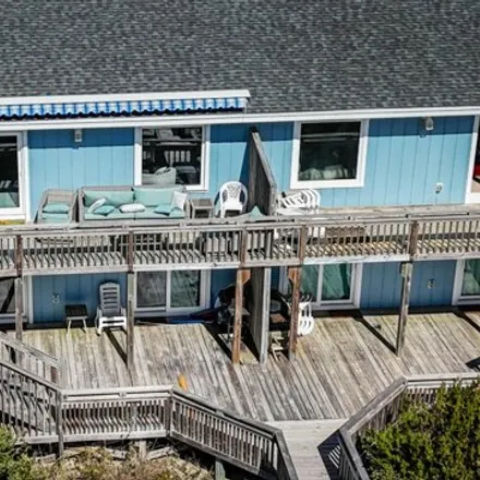Image 3 - 4791 Ocean Drive, Emerald Isle, NC 28594, USA - House for sale