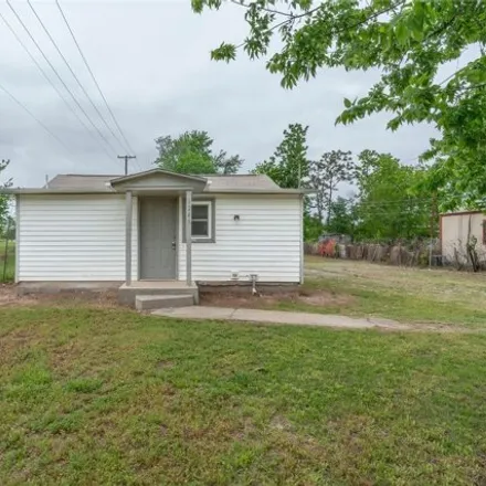 Buy this 3 bed house on 1297 Southwest 19th Street in Oklahoma City, OK 73108