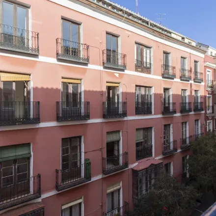 Image 9 - Madrid, Calle de la Galería de Robles, 6, 28004 Madrid - Apartment for rent