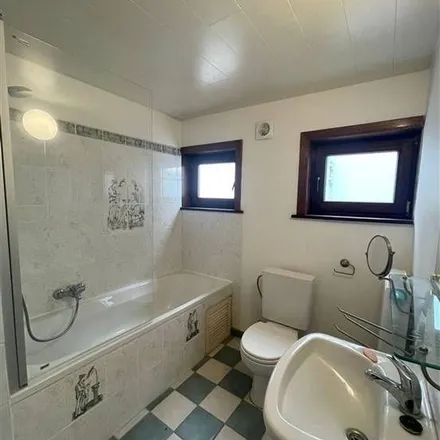 Rent this 2 bed apartment on Chemin de Feluy 56 in 7090 Braine-le-Comte, Belgium