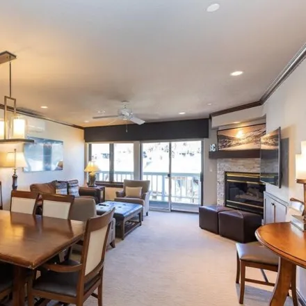 Buy this 2 bed condo on Metropolitan in 210 Offerson Road, Beaver Creek