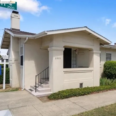 Buy this 2 bed house on 3507 Woodruff Avenue in Oakland, CA 94602