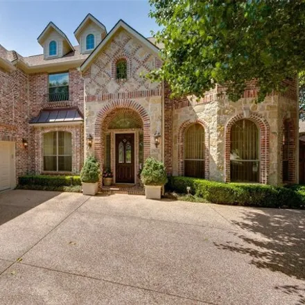 Image 2 - 805 Holden Court, Garland, TX 75044, USA - House for sale