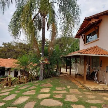 Buy this 8 bed house on unnamed road in Taquaraçu de Minas, Região Geográfica Intermediária de Belo Horizonte - MG