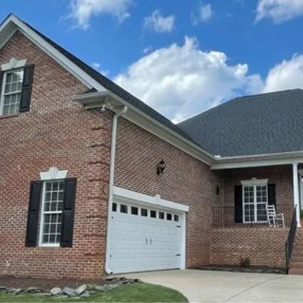Buy this 3 bed house on 208 West Coosaw Court in Roebuck, Spartanburg County