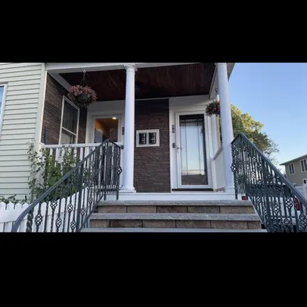 Image 6 - 151 Kittredge Street, Boston, MA 02131, USA - Room for rent