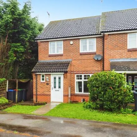 Buy this 3 bed house on Minstrel Close in Hucknall, NG15 7NZ