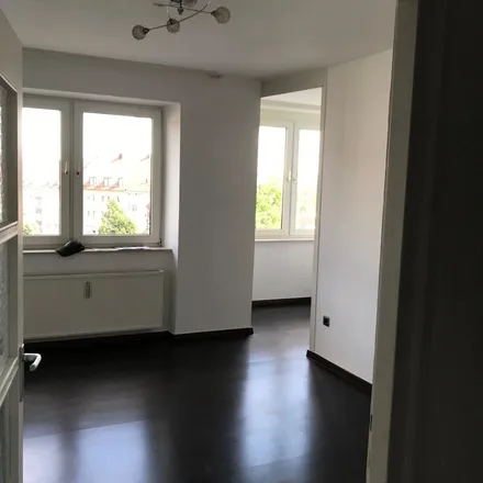 Rent this 2 bed apartment on Bayreuther Straße 29 in 90409 Nuremberg, Germany