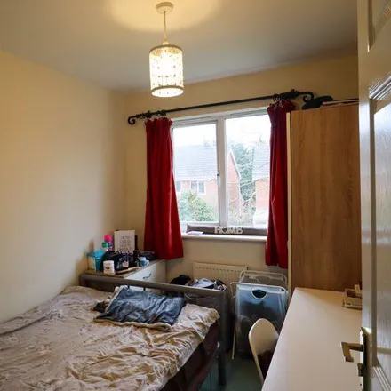 Rent this 1 bed room on 8 Thistle Close in Norwich, NR5 9HR