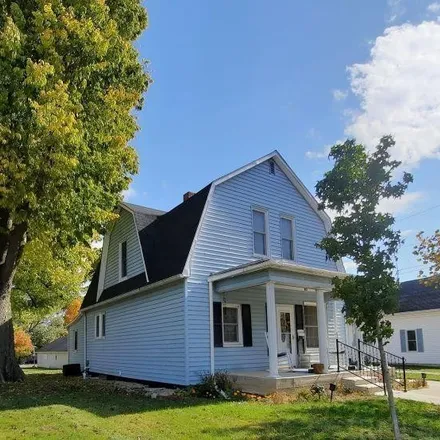 Buy this 3 bed house on 902 North 3rd Street in Decatur, IN 46733