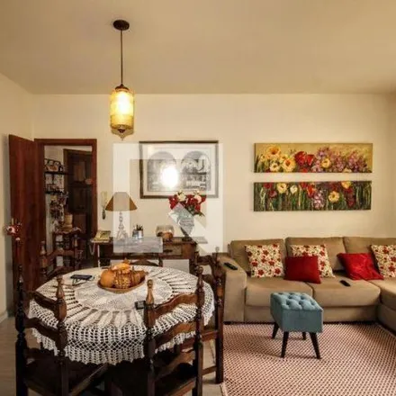 Buy this 4 bed apartment on Rua Pirapora in Santa Efigênia, Belo Horizonte - MG