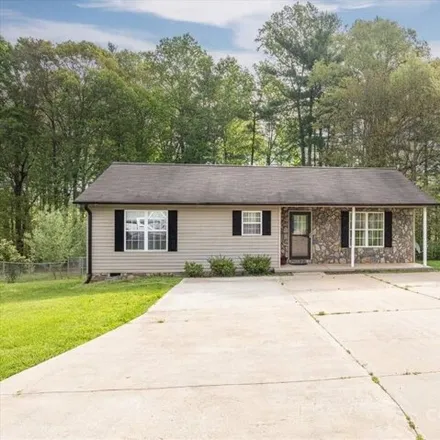 Buy this 3 bed house on 429 Forest Drive in Maiden, Catawba County