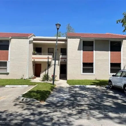 Rent this 3 bed condo on 395 Central Park Place in Plantation, FL 33324