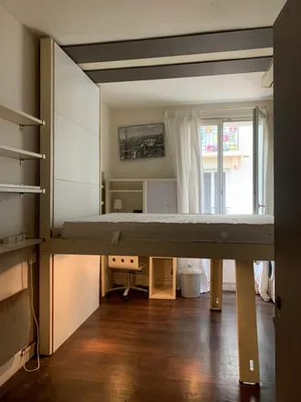 Rent this studio apartment on 10 Impasse du Curé in 75018 Paris, France