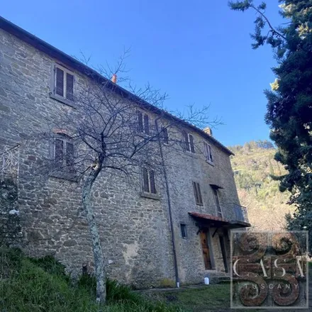 Buy this 2 bed house on Via Cesare Battisti in 52044 Cortona AR, Italy