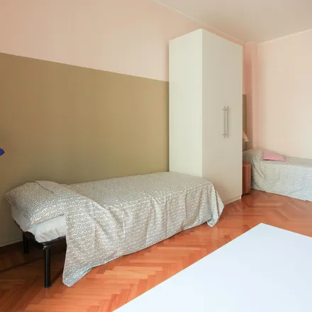 Image 4 - Via Enrico Stendhal, 20144 Milan MI, Italy - Apartment for rent