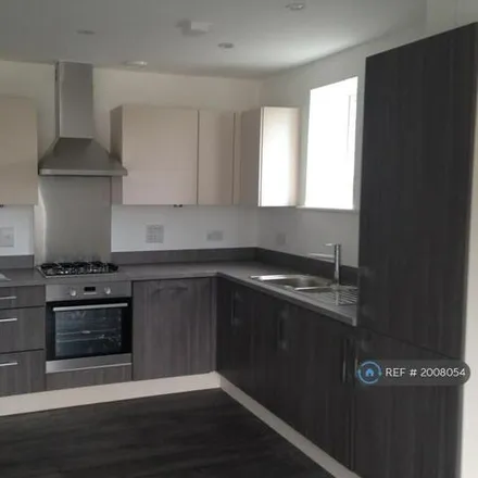 Image 2 - Brent Cross, Brent Court, London, NW11 9TE, United Kingdom - Apartment for rent