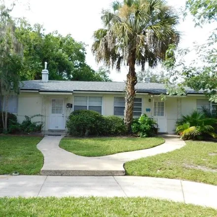 Rent this 2 bed apartment on 516 Northeast 6th Street in Gainesville, FL 32601