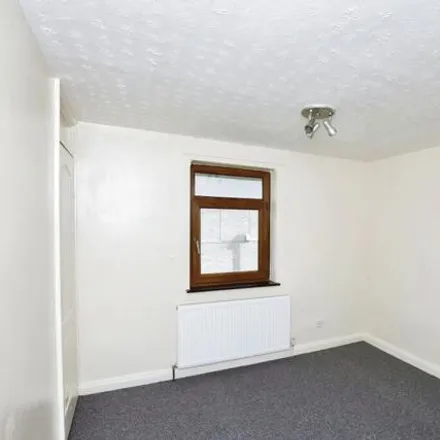 Image 6 - Waterslacks Road, Sheffield, S13 7JT, United Kingdom - Townhouse for sale