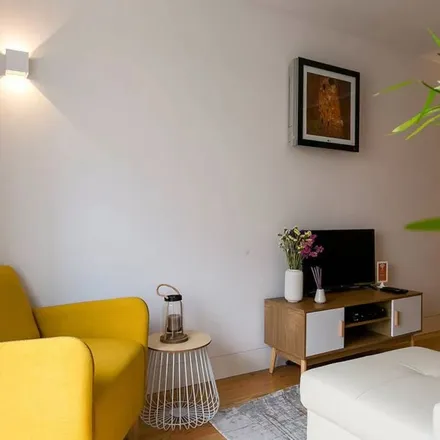 Rent this 2 bed apartment on Rua do Crucifixo 21 in 1100-048 Lisbon, Portugal