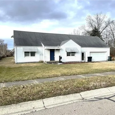 Buy this 3 bed house on 1177 Lindsey Avenue in Miamisburg, OH 45342