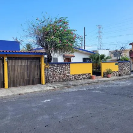 Buy this 3 bed house on Calle Paseo Floresta Oriente in 91916 Veracruz, VER