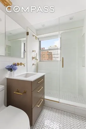 Image 7 - 1331 1st Avenue, New York, NY 10021, USA - Apartment for sale