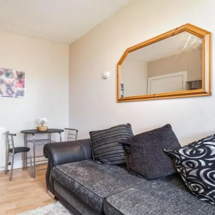 Image 2 - Earlsmohr Bed & Breakfast, 85 High Street, Inverurie, AB51 3QJ, United Kingdom - Apartment for sale