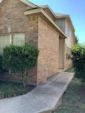 Image 2 - 5412 Pecan Creek Circle, Fort Worth, TX 76248, USA - House for rent