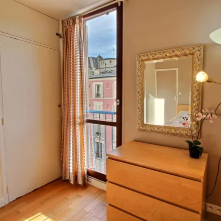 Image 2 - 14 Rue Violet, 75015 Paris, France - Apartment for rent