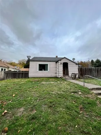 Buy this 1 bed house on 175 East Dayton Avenue in Dayton, WA 99328