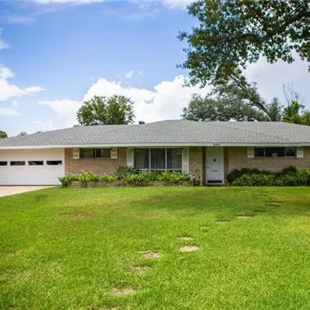 Buy this 3 bed house on 242 Spring Street in University Place, Lake Charles