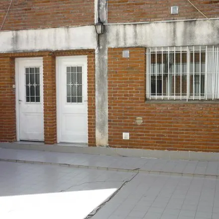 Image 2 - Grupo Scout Julio Verne, Calle 12, Partido de La Plata, B1900 ATK La Plata, Argentina - Apartment for rent