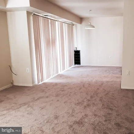 Image 5 - 12215 Braxfield Court, North Bethesda, MD 20852, USA - Apartment for rent
