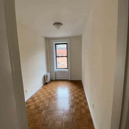 Rent this 3 bed apartment on 787 Lexington Avenue in New York, NY 10065