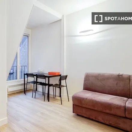 Image 9 - 42 Rue Pergolèse, 75116 Paris, France - Apartment for rent