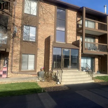 Buy this 2 bed condo on 7465 175th Street in Fernway, Tinley Park
