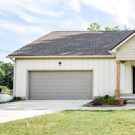 Buy this 3 bed house on 7421 Private Lane in Hamilton County, TN 37363